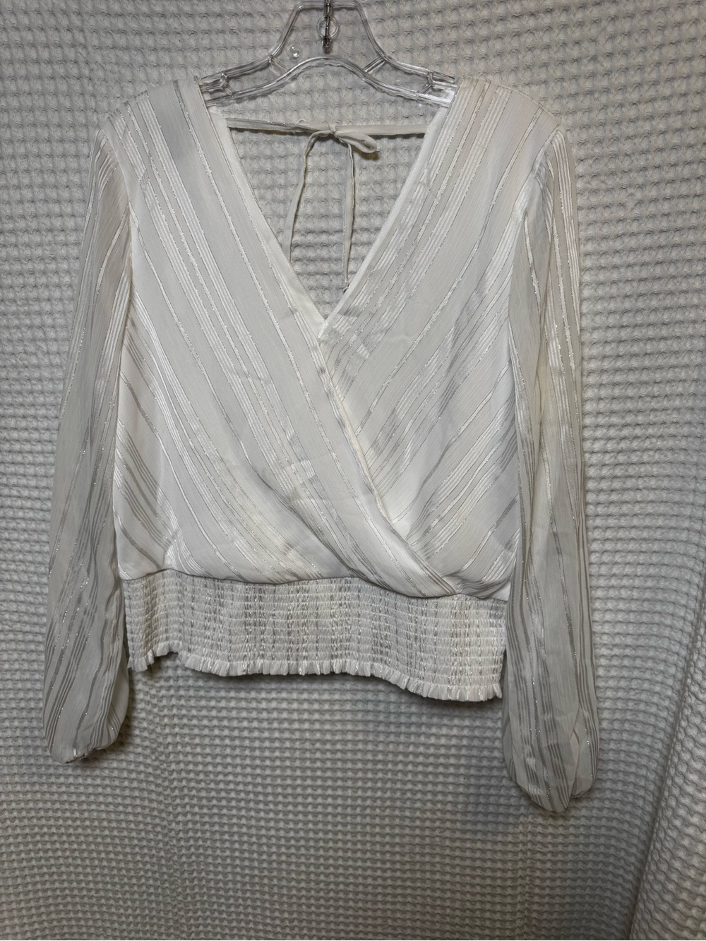 A. Byer Ivory White Silver Metallic Stripe Wrap-Front Long Sleeve Blouse